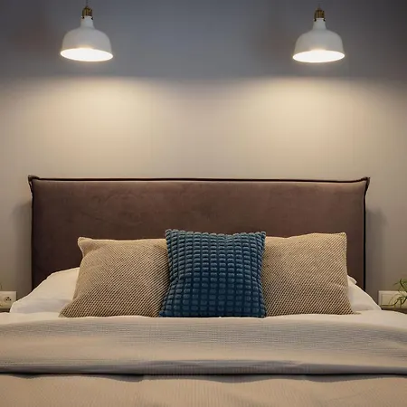 Sanhaus - - Urokliwy Przy Deptaku *